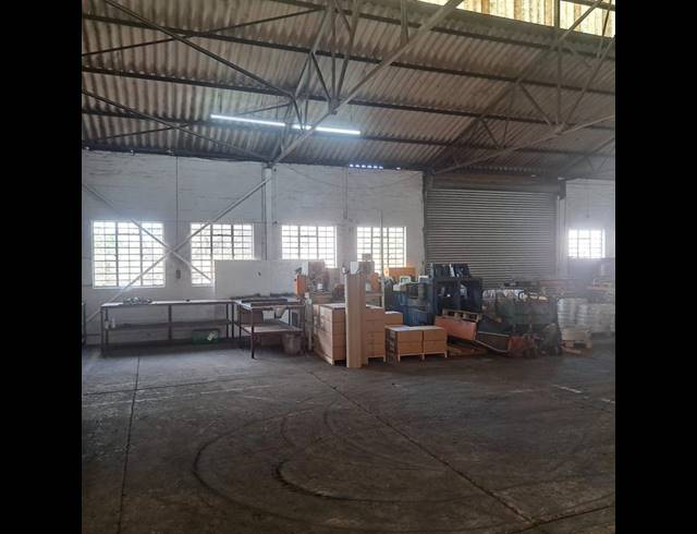 INDUSTRIAL PROPERTY TO RENT IN NEAVE INDUSTRIAL